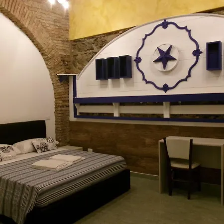 Marina Club Penzion 3*